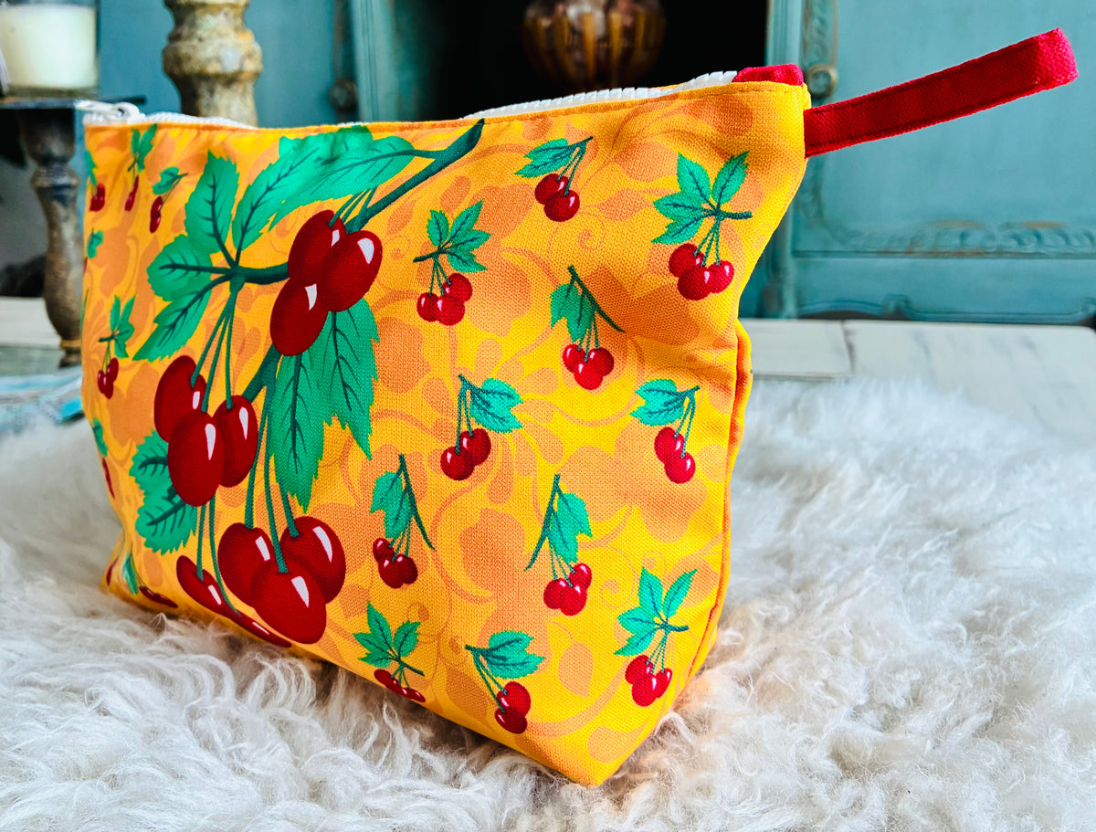 Estuche - Cerezas - Amarillo